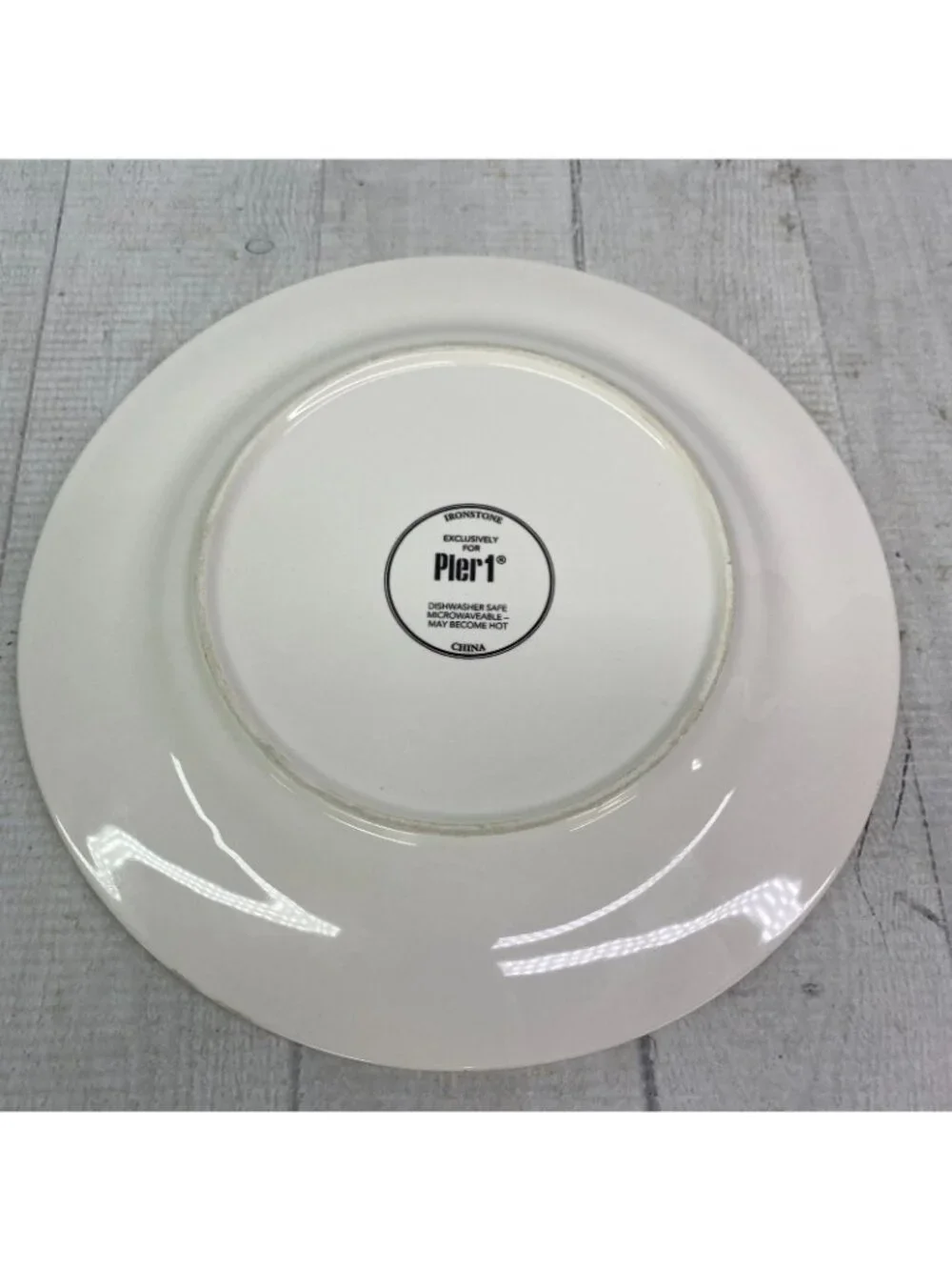 Pier 1 LINEN CHECK Gray Check Plaid Ironstone Round 9